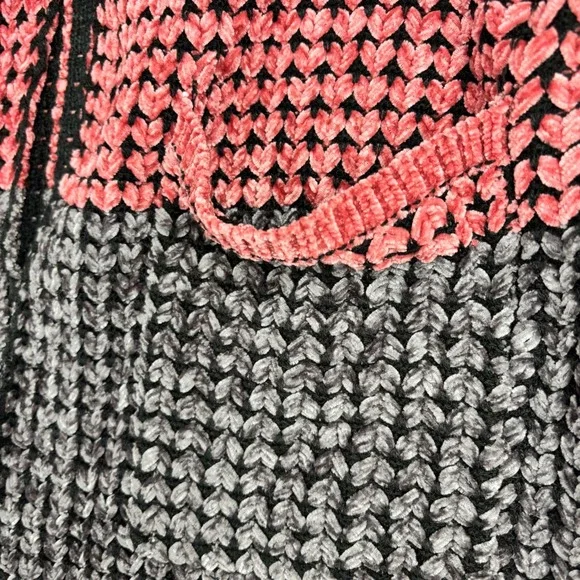 NWT Oliver.O Chenille Knit Hooded Cardigan Sweater Hearts Gray Pink White Sz M - Picture 5 of 9